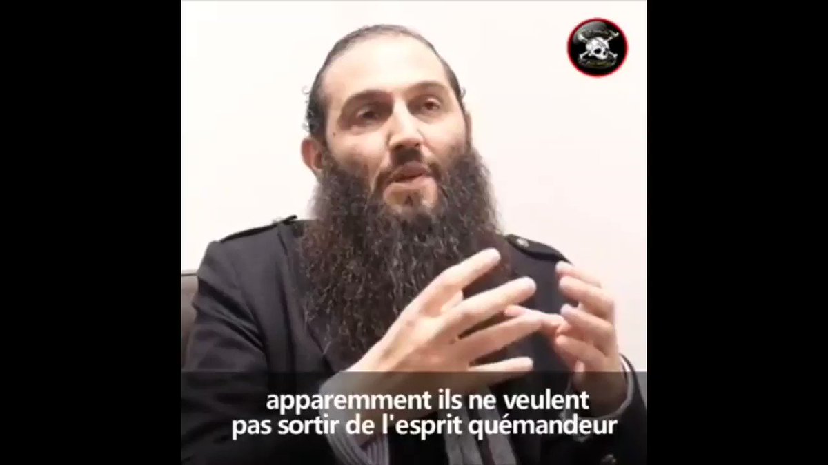 Quand Hakim El Karoui nous explique que le hijab va disparaître ...
Retrouvez la vidéo intégrale sur :
https://www.facebook.com/507685755916354/posts/2257573487594230/ …