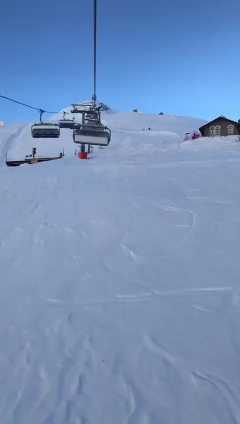 Buenos días!!! Vamos a por la cuali!! #Snowboard La vida es maravillosa!!! 💪💪💪 a demostrar lo trabajado!! https://t.co/ymuY2QE9N2