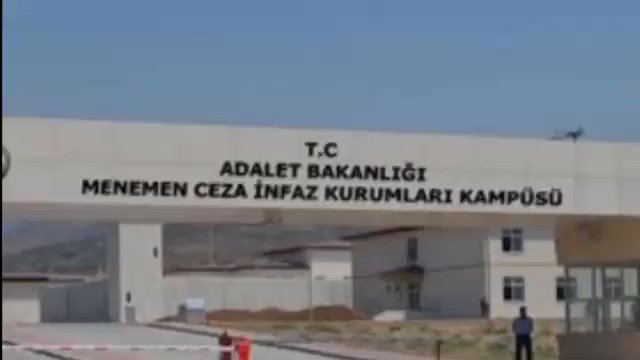 cezaevi ihlalleri on twitter menemen t tipi cezaevi ziyarete giden ailelerin anlattiklarina gore mahpuslar kaloriferlerin yakilmadigini sadece namaz kilmak icin yorganin altindan ciktiklarini soyluyorlar ayrica siyasi tutuklulara normal