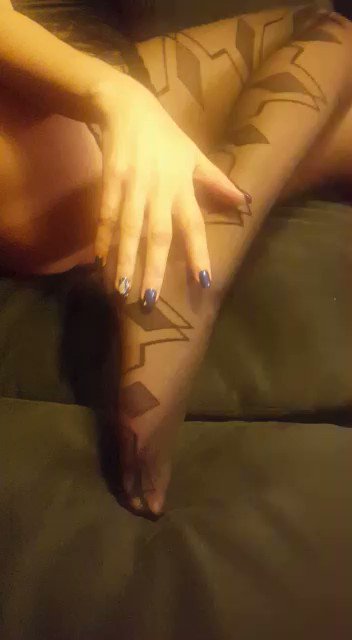 Model - ExoticValery milf