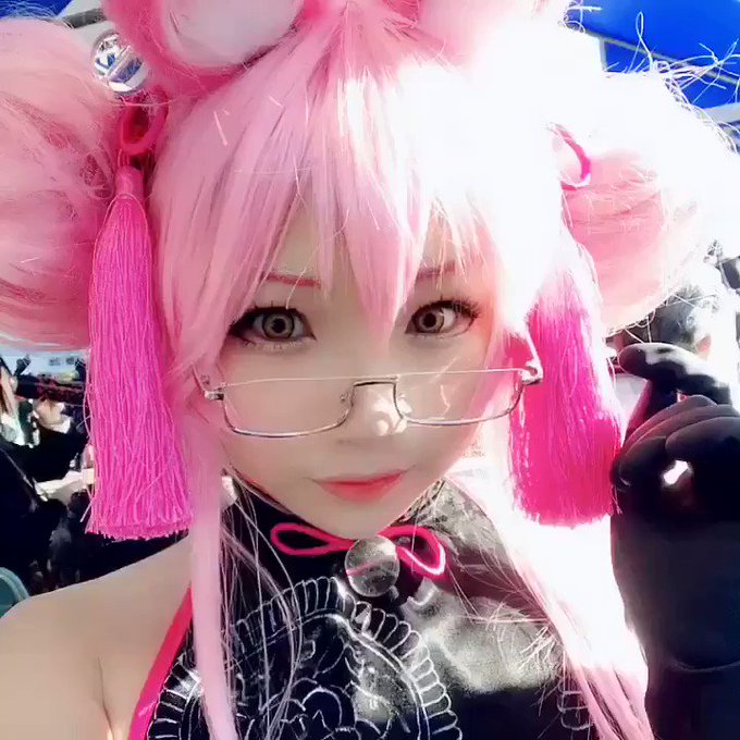 Twitterのコスプレ動画1