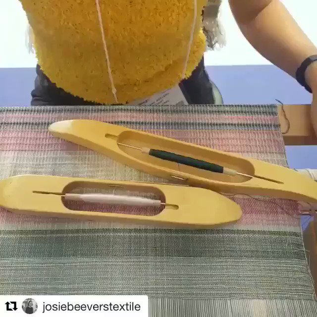 Here is @josiebeeverstextile working with @majeda_clarke at @100percentdesign designing new patterns on the #armtouch60 hand loom ☺️
#loom #weaving #weave #weaver #handloomholdings