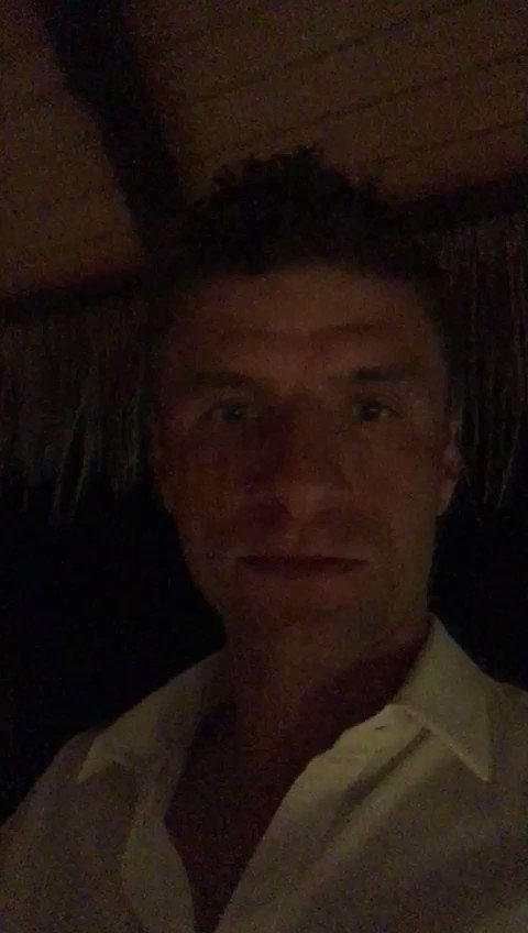 Einen guten Rutsch 🍀🥂 #HappyNewYear2019 #esmuellert #2019
