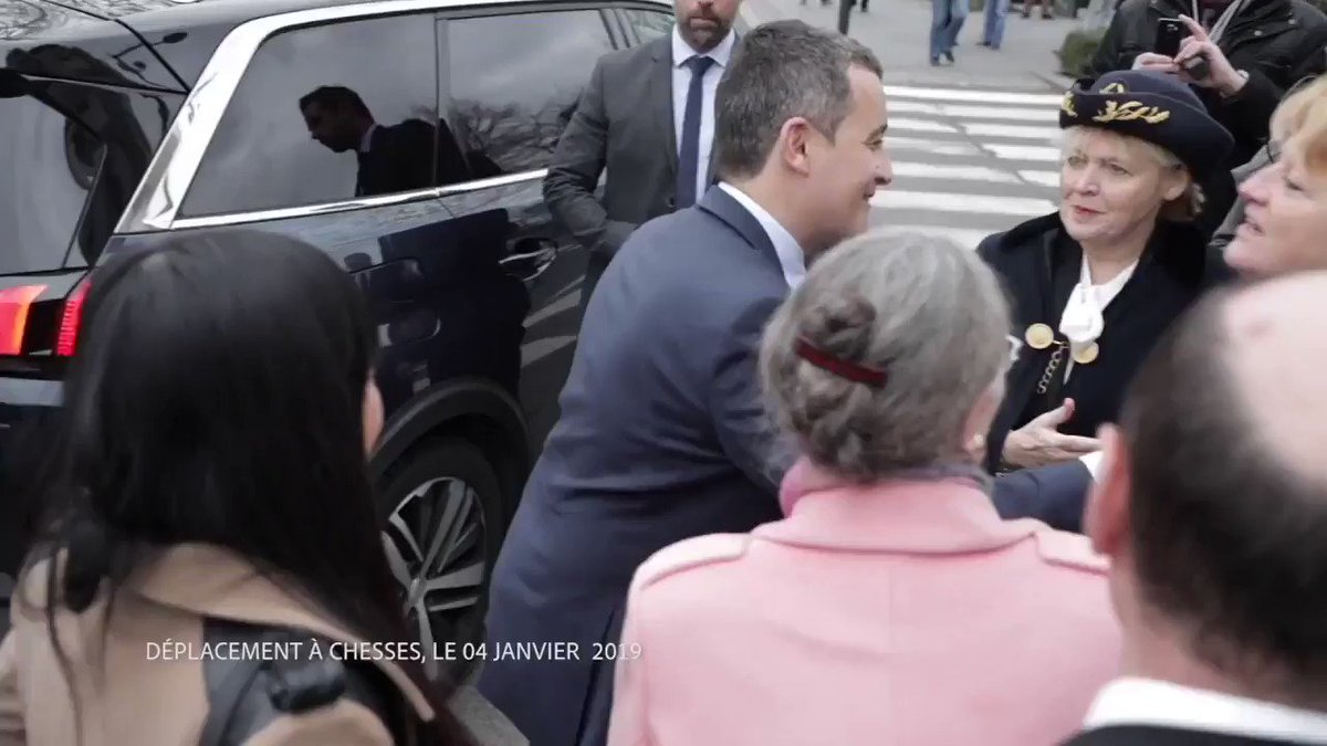 🎥 Retrouvez en vidéo mon déplacement d’hier à #Chelles. L’occasion pour moi de remercier les agents pour leur travail grâce auquel il n’y a pas eu de bug depuis le lancement du #prelevementalasource !