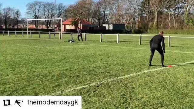 🧤 New Years morning session!🧤
- per @themoderndaygk
#themoderndaygk #goalkeeper #gk #gktraining #gksaves #gkunion #gklife #themoderndaygk #scouting #footballscouting #soccerdrills #gkdrills #talentid #talentidentification
