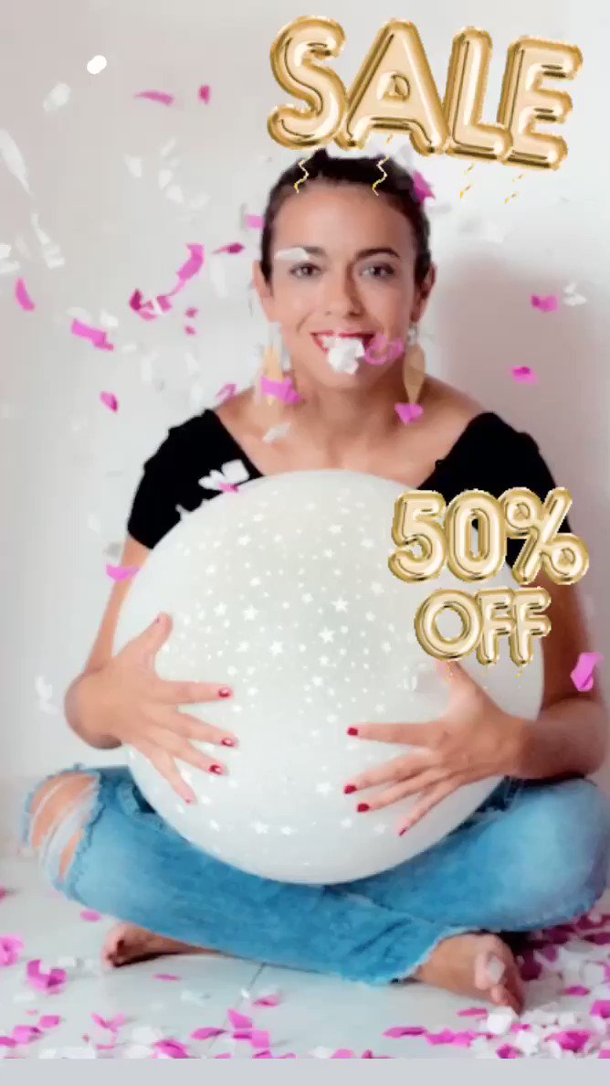 Volvemos a la rutina pero seguimos de celebración!!🍾🎉
#sale #shopping #ootdfashion
👉 https://carminitta.com/