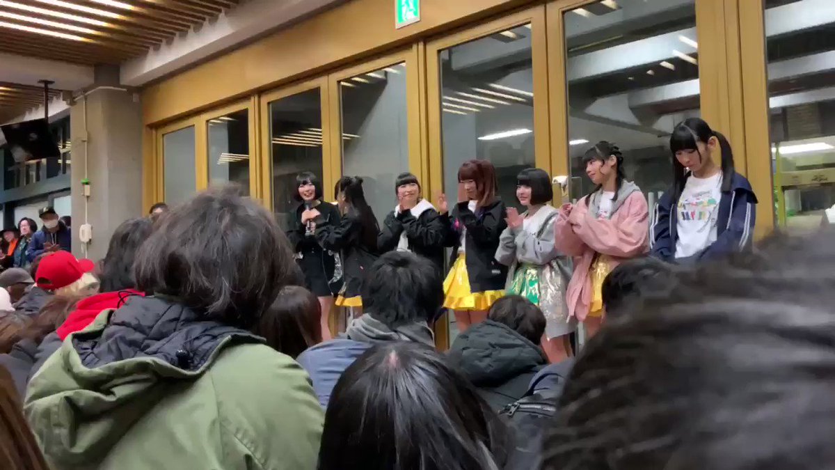 終演後、関係者へ最後のご挨拶👏👏👏😭 でんぱ組.inc #コスモツアー 2019 #ねむきゅん 🌸ご卒業🌸#でんぱ組 #夢眠ねむ @yumeminemu
🍶#ねむ酒 http://amzn.to/2Fhfb41 @nemu_madoromi