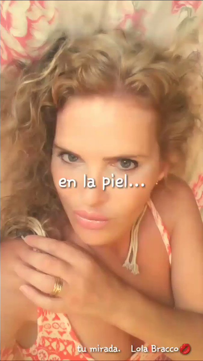Lola Bracco®©'s photo on #ViernesDeLabios