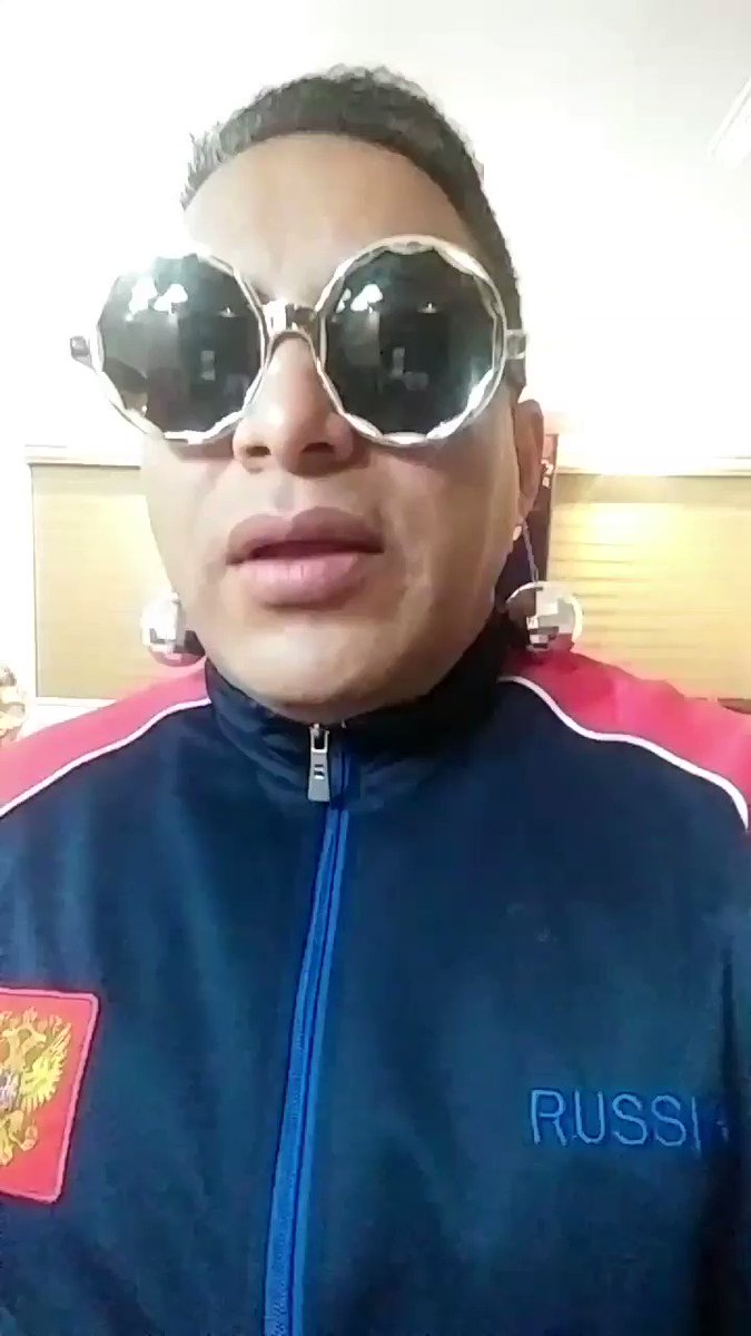 Muchas gracias a don @pacoshows por dedicarnos su tiempo para mandarnos este video a @bigotevfo y @Davidsmr1 un saludo!!❤