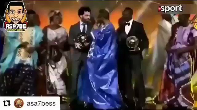 الف مبروك لحبيب قلبي ابو صلاح #شوكلاته_😂😂