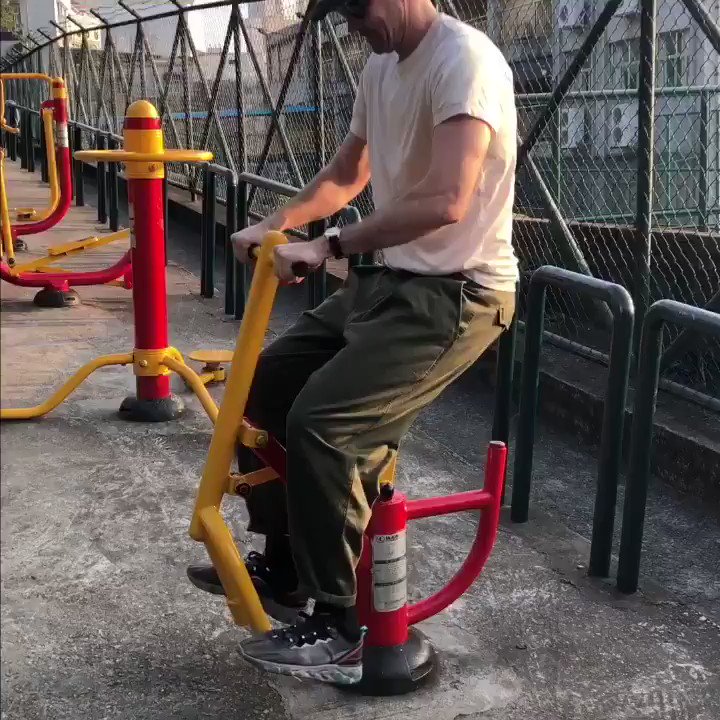 Lee Pace (@leepace) on Twitter photo 14/01/2019 05:10:09 🔥 #fitness #Macau 🔥 #fitness #Macau