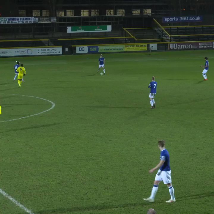 ⚽️ | A goal for @fraser_hornby on his first start after more than three months out. 👏
And #EFCU23 stay 🔝of the #PL2!
🎥 Highlights: http://bit.ly/2TTvOXU