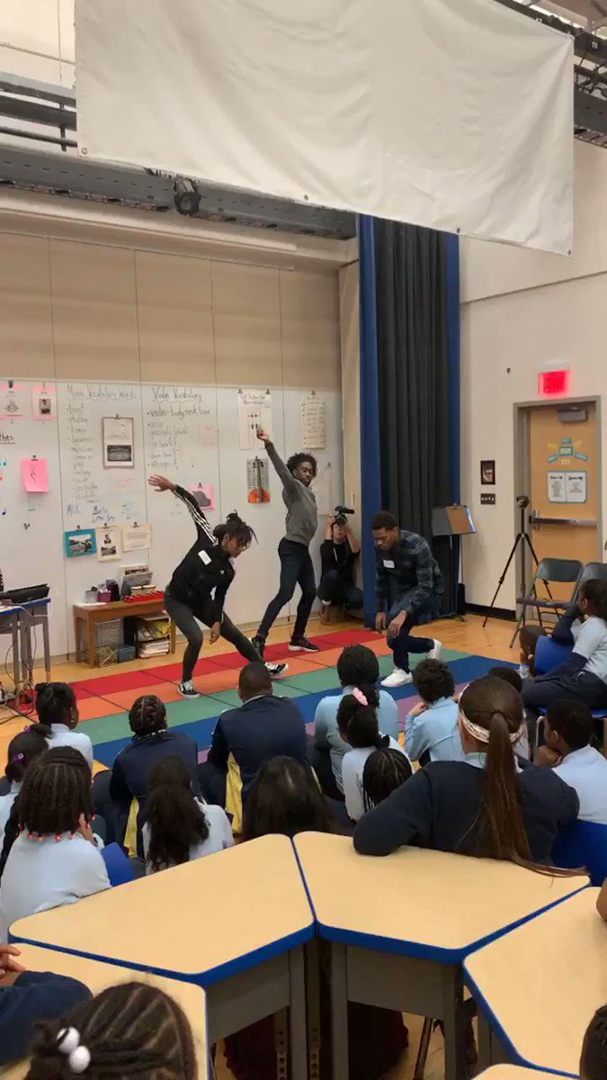.@AlvinAiley2 dancers improvising to music composed by 5th graders at @BRCPS #bosarts #bostoncreates #ailey60 #celebrityseries @mass4charters