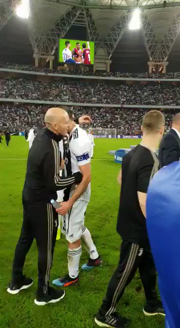 👏👏👏👏👏👏👏👏 #SUPERJUVE
#JuveMilan #ForzaJuve