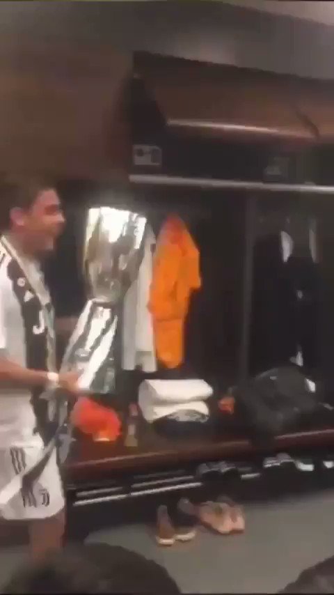 CAMPIONIIII CAMPIONIIII!!! ๐