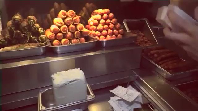 Los dogos del Miami (@ARREDONDOTOMAS) son los mejores hot dogs de Hermosillo🌭🤤
Change my mind.