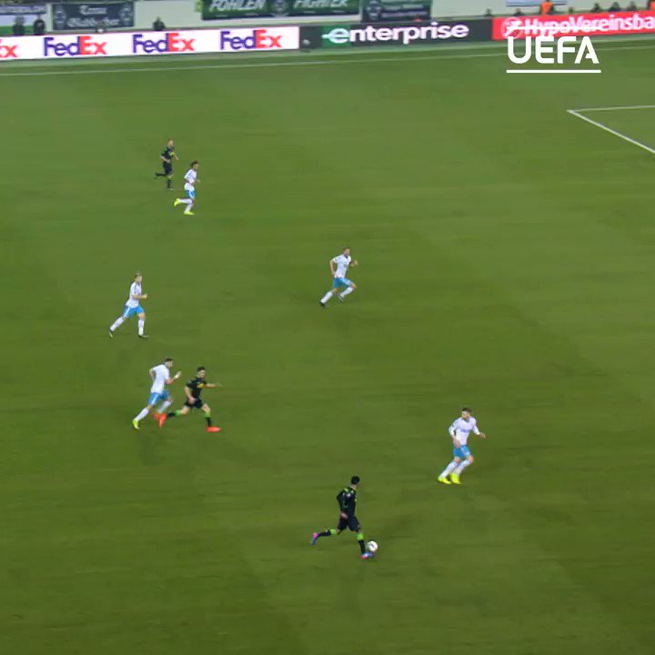 🚀💥
Un missile terra-aria di Dahoud 😱
#ThrowbackThursday #TBT #UEL ⏮