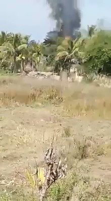 Myanmar security forces have launched another campaign of terror in Rakhine state against Rohingya Muslims and Arkanese minority.
On January 16, it torched this village in the Buthidaung district.
via Rohingya Vision