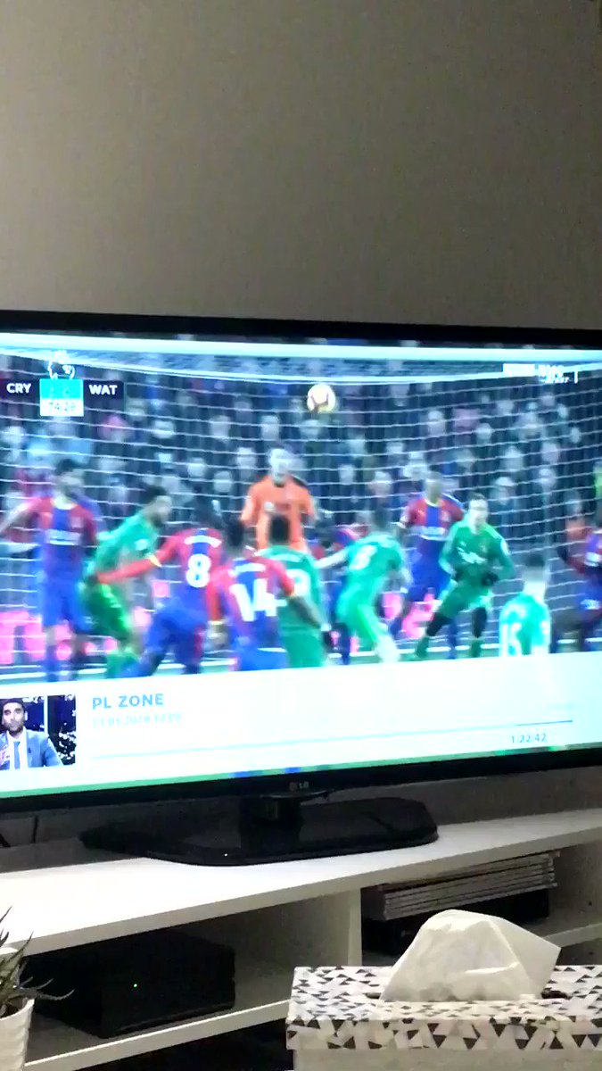 #crywat @CrystalpalaceFR 🙌🏻👏🏻