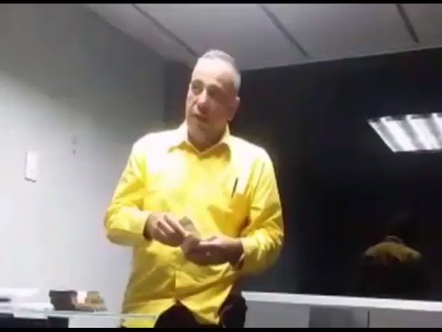 Miren al Juez Pachano de Trujillo, extorsionando
¿Qué hacemos con esta gente cuando esto termine?