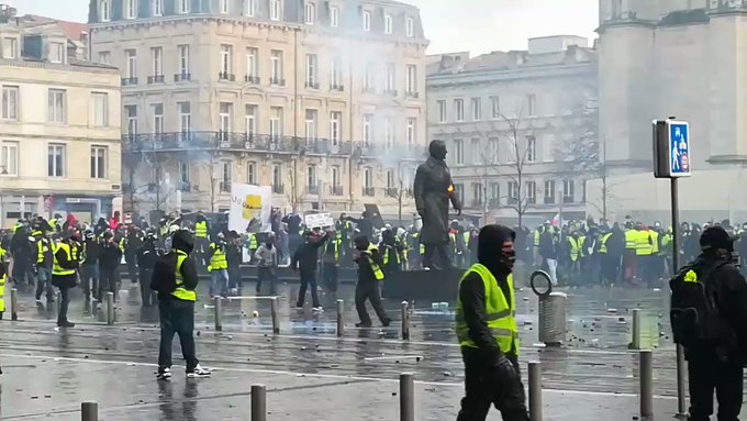 Встроенное видео