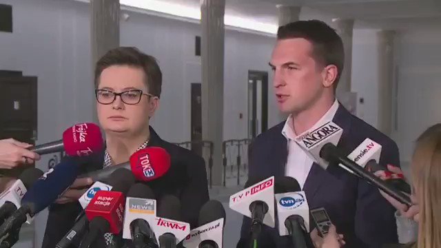 Były ekspert w Kancelarii Brąka Bula mówi o wyborach na prezydenta "Wolnego Miasta Gdańska".
Co z tymi ludźmi???
Oni serio nie wiedzą czym było Wolne Miasto Gdańsk?