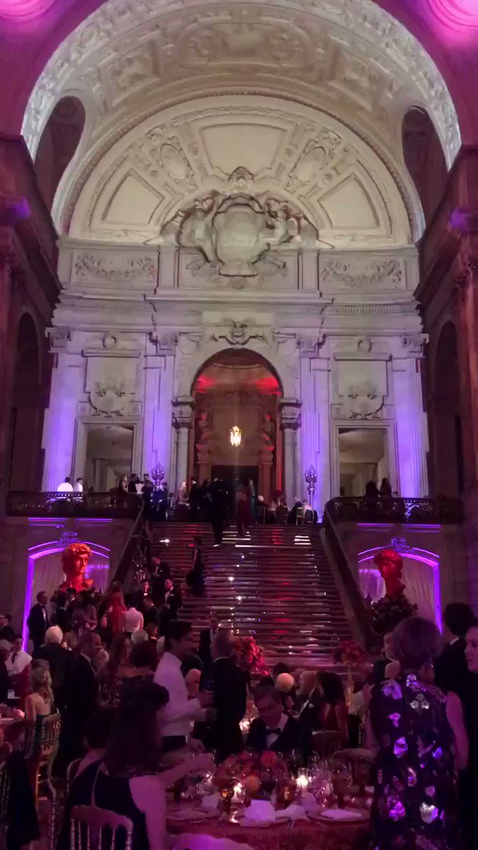 Dinner at #sfballetgala includes #DancingOnTheCeiling