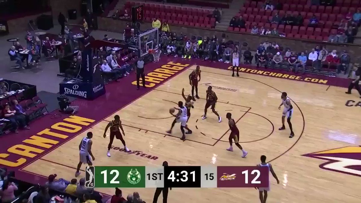.@Sirdom1 just perfecting his assist technique 💯
@Sirdom1 ➡️ @_JWilliams22