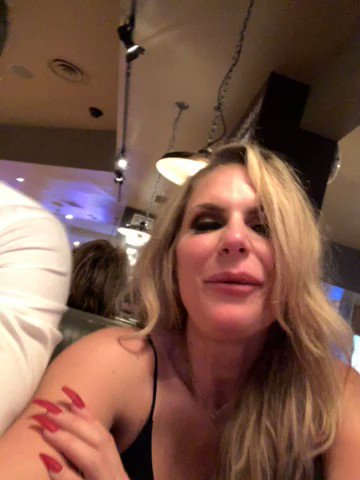 Lol I listen I love @RamonxxxnomaR 😍🤣 https://t.co/tXV6BnB2Af<a class="tags" href="/tag/ramonxxxnomar">@ramonxxxnomar</a>