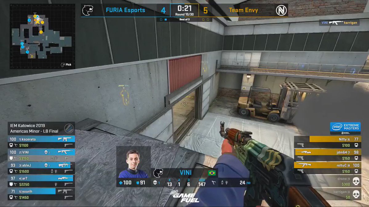 Crispy deagle shots from @Envy_Nifty 😳
