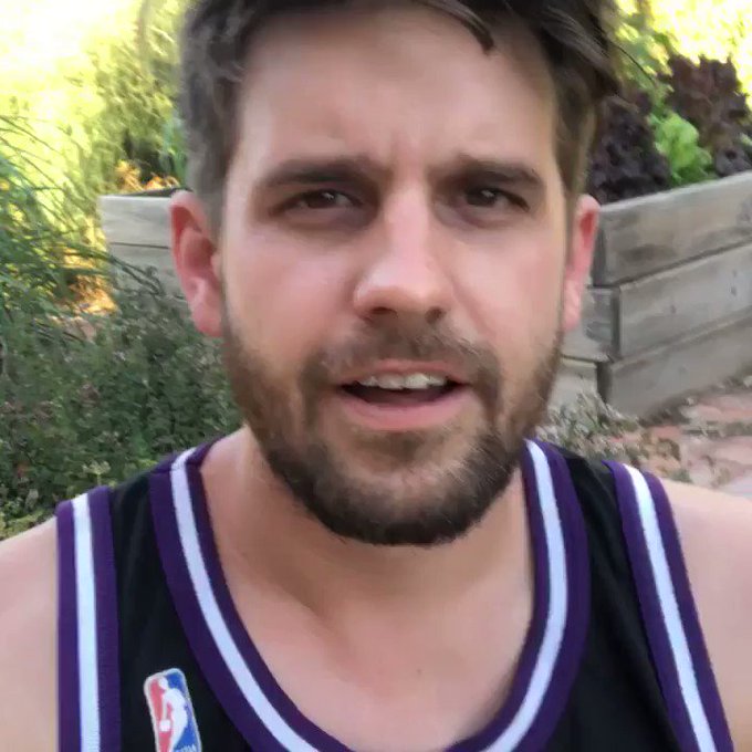 Proof the human race is doomed https://t.co/VUUErkgiXf<a href="/tag/weareportadelaide"class="tags"><span>#weareportadelaide</span></a>