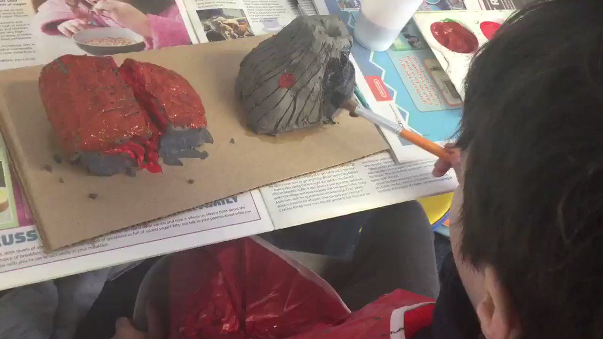 #ThisTweetIsCreatedByOurStudents My Grade were making clay models and painting them for our summative museum. They show before and after the landform had changed. Painting is great, when I make a mistake I just paint over it! EL age 9 #ArtIsCool @CognitaSchools @siobhanaroha1