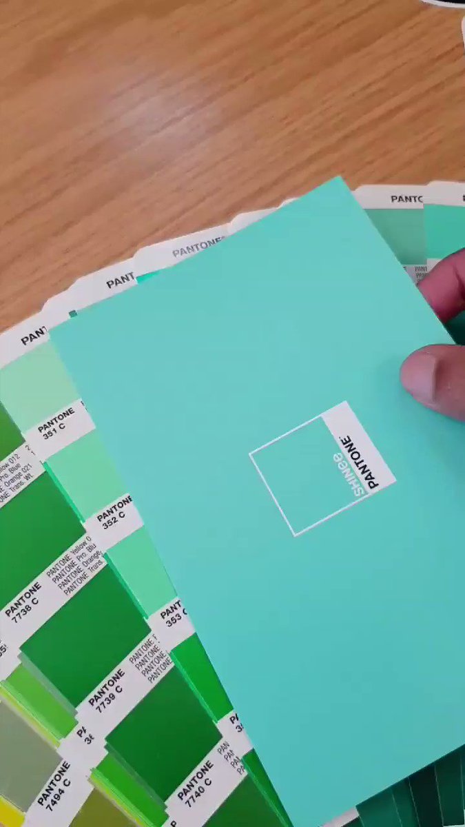 ShawμlzenNi💙💜💚 on Twitter: "Okay i tried looking through the Pastels  series we got recently and Pantone 936 C looks alright!  https://t.co/cU0XNOHPZm" / Twitter