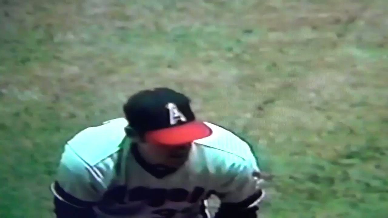 Happy birthday in heaven Norm Cash. Here s the time Norm attempted to use a table leg to hit against Nolan Ryan.

 