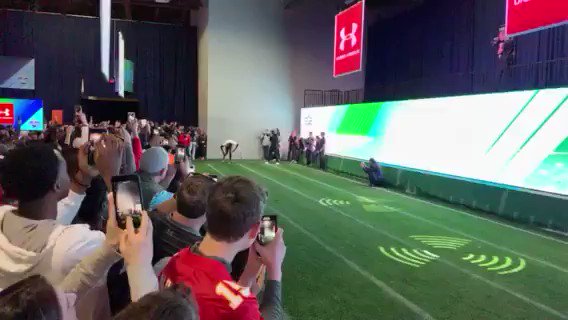 Slow mo view of Usain Bolt's 4.22 40