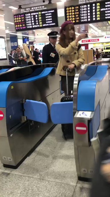 コスプレイヤー高嶺エルのTwitter動画2
