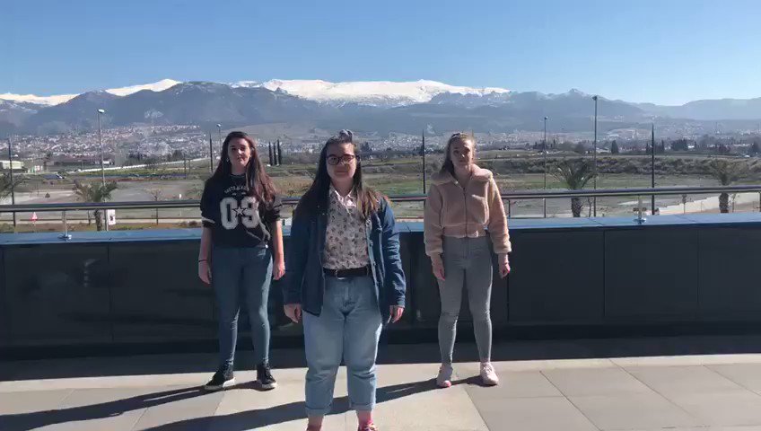 Uno, dos, tres⦠abajo!