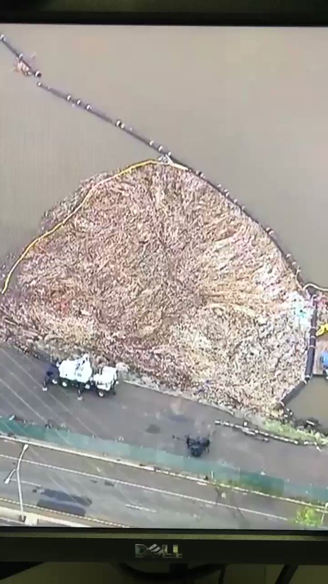 TRASH from LA rivers ended up in the ocean after the recent storm. This is a view of #SealBeach today. #disappointing @ABC7