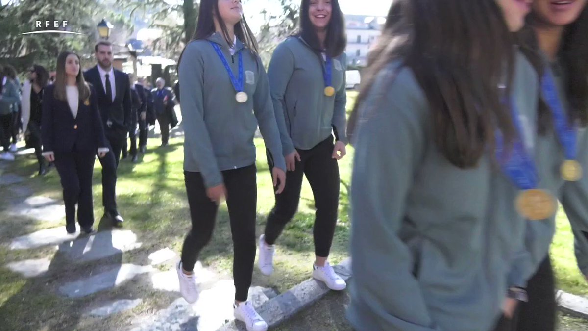 ▶ Ganar un Mundial y ser recibida en la sede del Gobierno de España, el Palacio de la Moncloa.
¡Una jornada única para la @SeFutbolFem Sub-17!