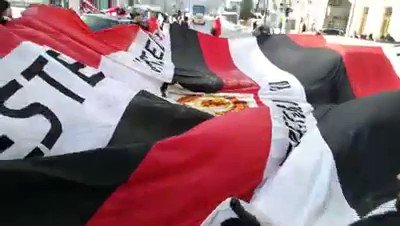 Man Utd fans walking flags through Munich today.
Absolute class 👏🏻
🇾🇪🇾🇪🇾🇪
(🎥 Tony Easom) #munich58 #mufc