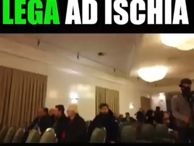 Cantalamessa deputato della lega, nella sua🤣🤣🤣 #affollatariunione, viene asfaltato e di brutto
