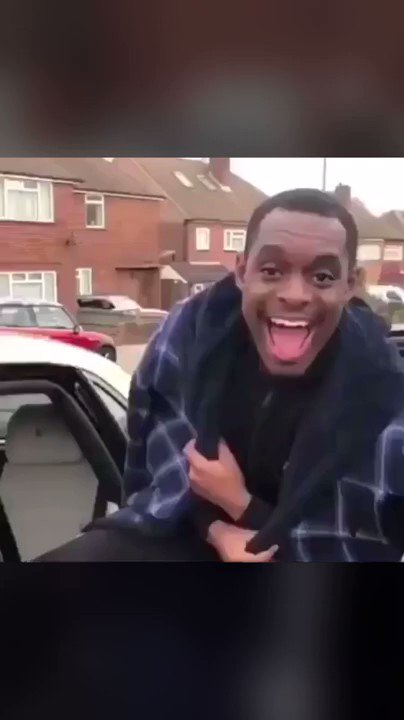 Joker: "Man I cant wait to hang out with all my confidants after raiding a palace"
Morgana:
#persona5