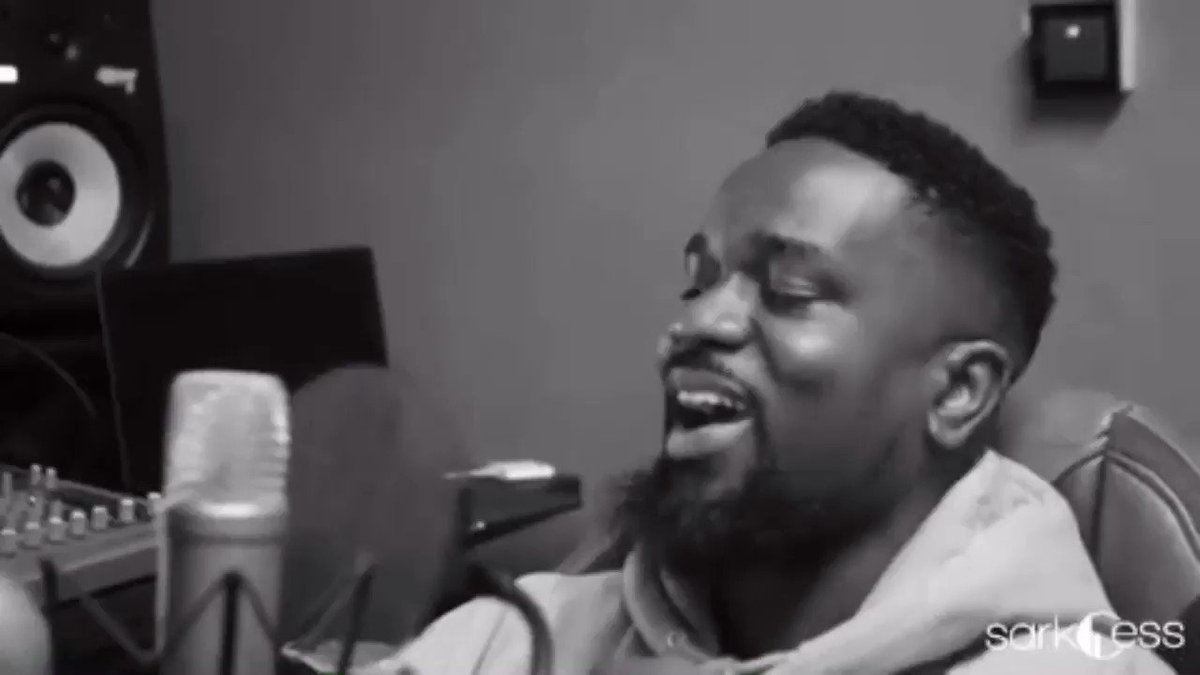New meme 😂😂🔥
The switch up alone 😆