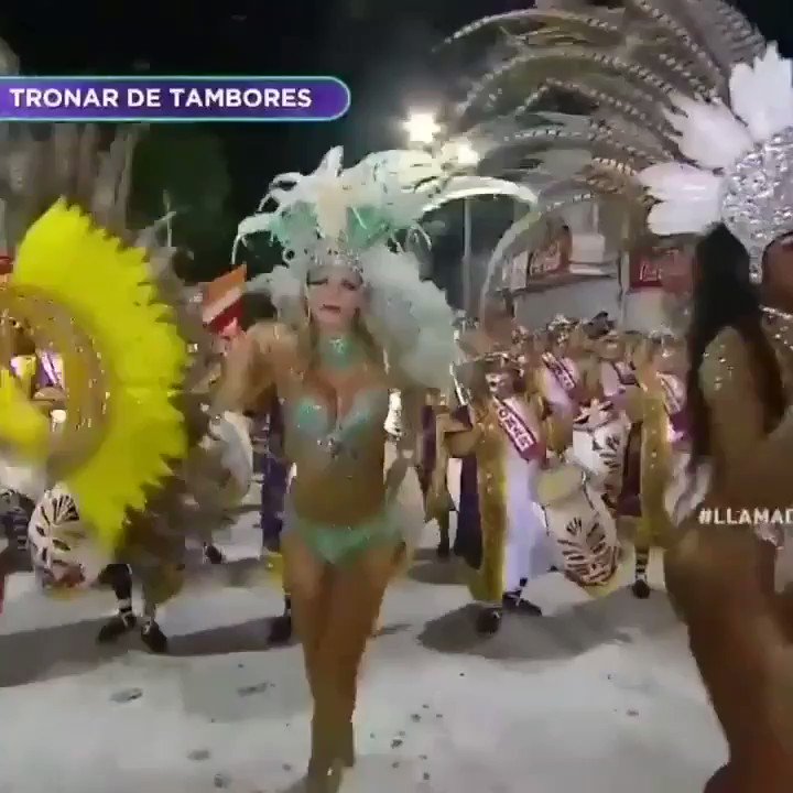 Juro que ayer me sentí Rosa Luna💃 Después vi los videos🤖 y mamita q maravilla mis compañeras👏 No tengo vergüenza de bailar mal🤷🏼♀️ y respeto sus opiniones🗣y me rio con ustedes😁
Ayer fui muy felíz💥 y eso es lo que importa. Feliz primer puesto🏆Kanela❤y su TRONAR DE TAMBORES🥁