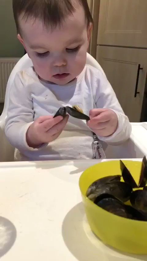 If our wee beautiful Grandaughter Lena Wilhare says our Mulroy Bay "Ussels" are Nice then that's good enough for us. Miss Lena knows her mussels. #bestmussels #mulroybaymussels #lenaknowsgoodfoodforher