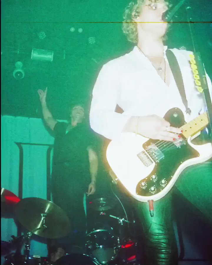Shot on film during 5sos3 🎞
-
#iheartawards
#FaveTourPhotographer
#AndyDeLuca