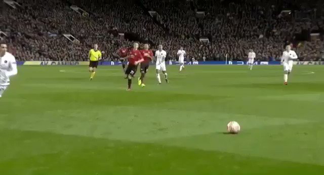 Actual United fans wishing Angel Di Maria a happy Birthday, Fuck off man. 

