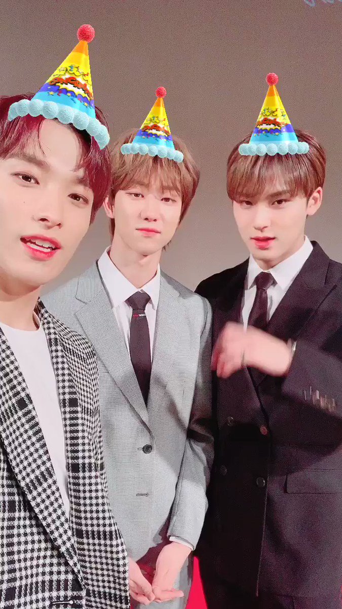 ๐HAPPY BIRTH DAY TO CARAT๐
#HAPPYCARATDAY ๐
#์บ๋ฟ_์ธ_๋ฒ์งธ_์์ผ_์ถํํด ๐
from. #SEVENTEEN #THE8 #MINGYU #DK ๐๐