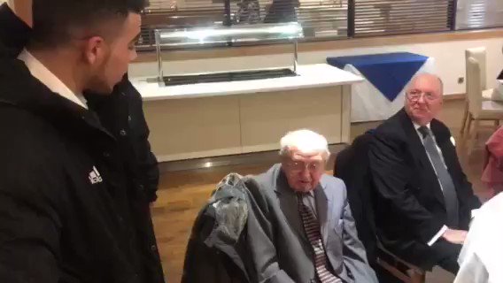 π Che posed for photos and had a chat with the diehard Bluenose.
William, a metal worker for most of his life, has barely missed a game for 67 years.
Keep Right On, Bill! π΅
#BCFC