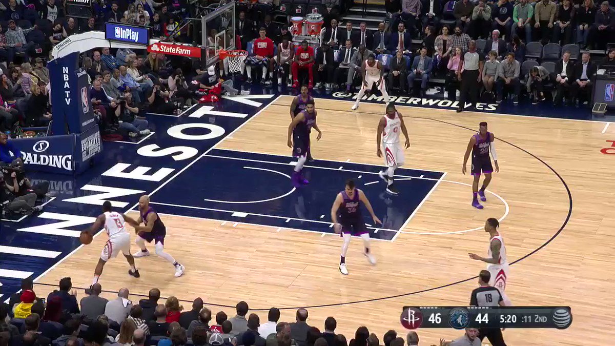 👀@JHarden13 20 1st half points.
We are in the 3rd Quarter
#Rockets - 63
#AllEyesNorth - 54